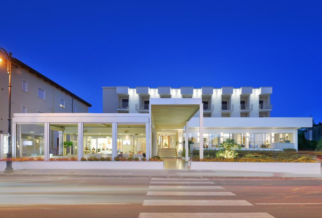 Hotel Serenella 아그로폴리 외부 사진